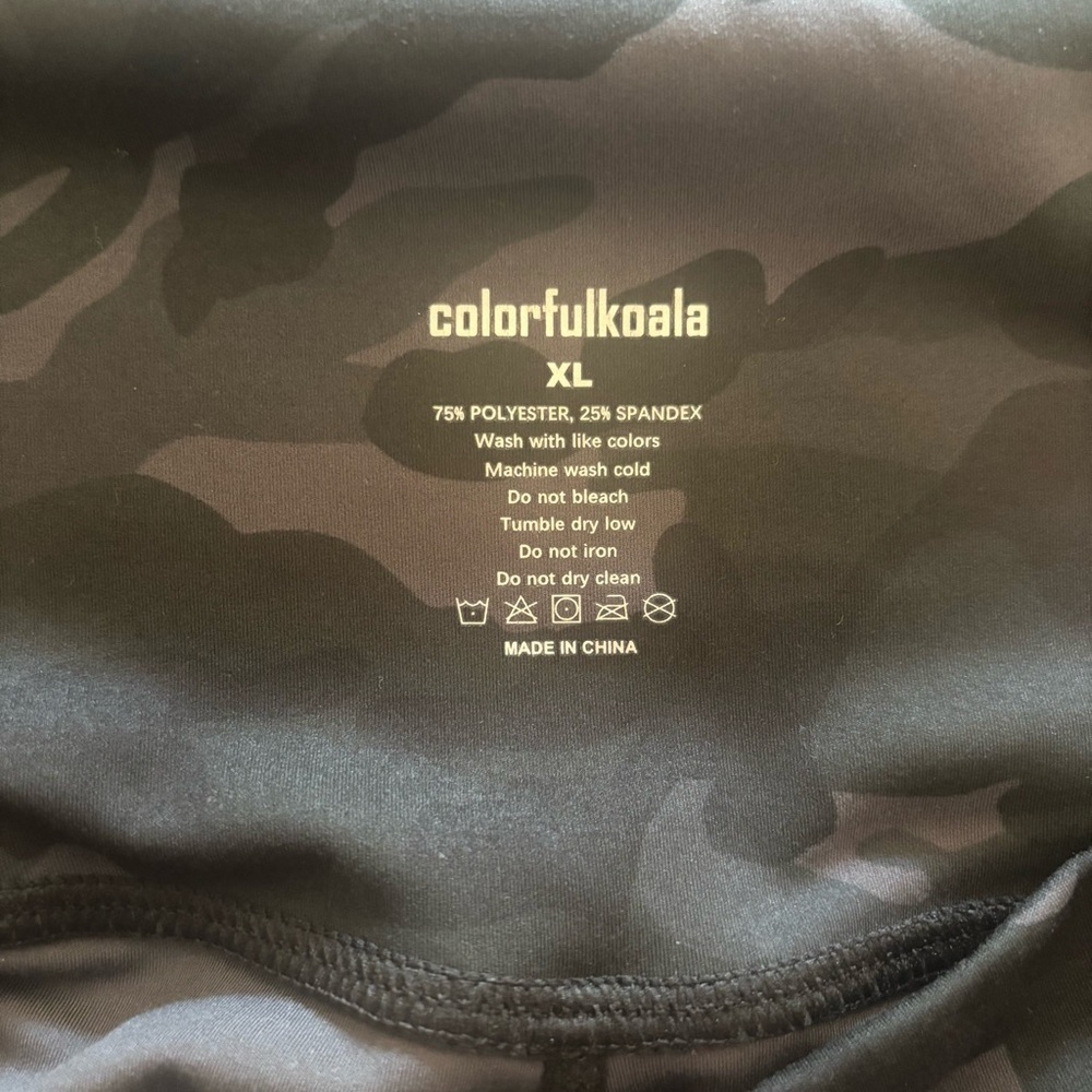 Colorfulkoala Black Camouflage Leggings - Picture 4 of 5